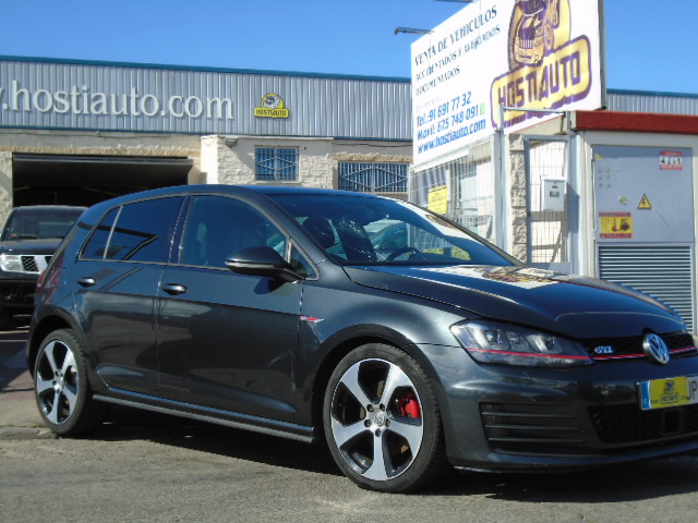 VOLKSWAGEN GOLF VII GTI 2.0 I 220CV