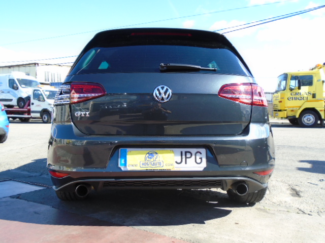 VOLKSWAGEN GOLF VII GTI 2.0 I 220CV