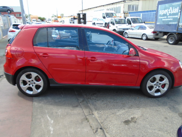 VOLKSWAGEN GOLF V GTI 2.0 FSI 200CV DSG