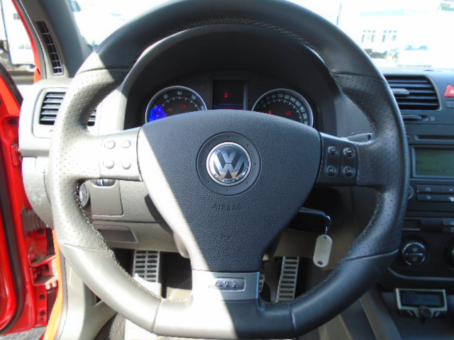 VOLKSWAGEN GOLF V GTI 2.0 FSI 200CV DSG