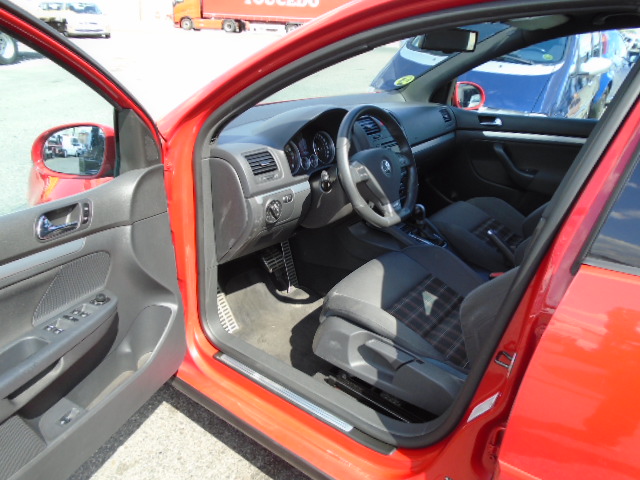 VOLKSWAGEN GOLF V GTI 2.0 FSI 200CV DSG