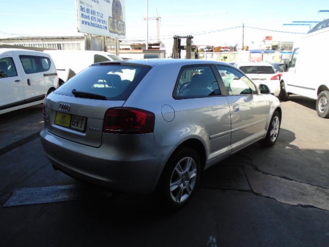 AUDI A-3 ATTRACCION 1.9 TDI 105CV