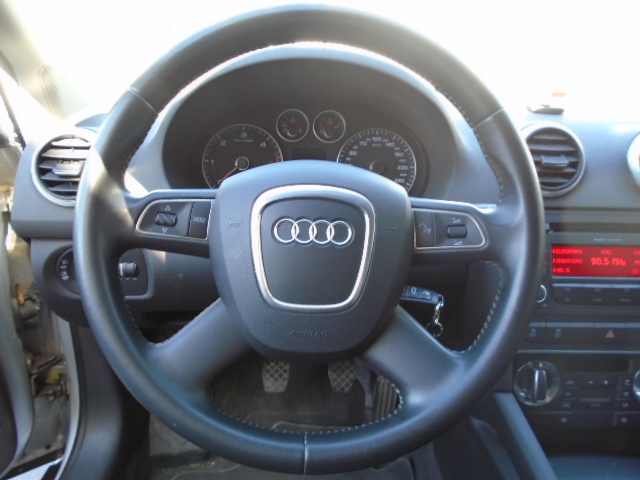 AUDI A-3 ATTRACCION 1.9 TDI 105CV