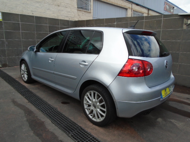 VOLKSWAGEN GOLF GT 1.4 FSI 170CV