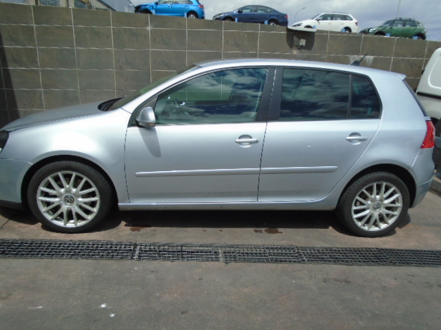 VOLKSWAGEN GOLF GT 1.4 FSI 170CV