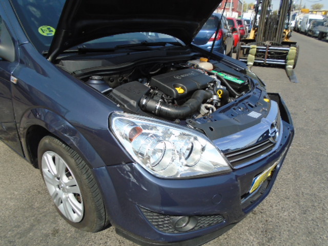 OPEL ASTRA SEDAN 1.7 CDTI 110CV