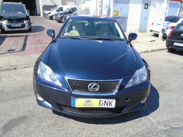 LEXUS IS220D 176CV