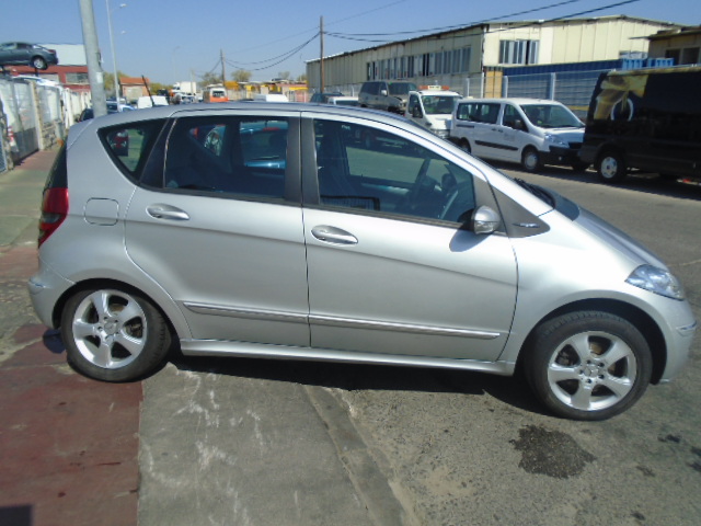 MERCEDES BENZ CLASE A 170 I 92CV