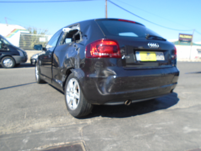 AUDI A3 1.6 TDI 105CV