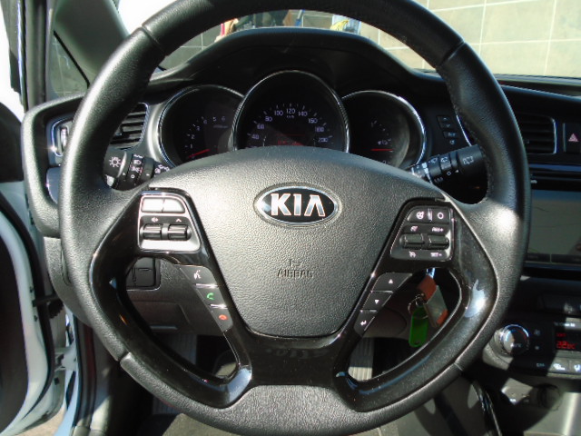 KIA CEE`D 1.4 CRDI 90CV