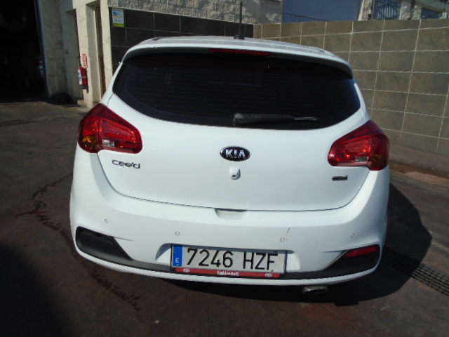 KIA CEE`D 1.4 CRDI 90CV