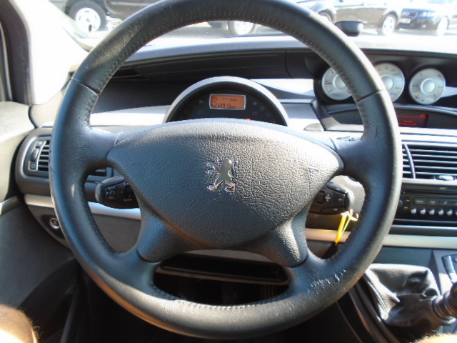 PEUGEOT 807 PREMIUN 2.0 HDI 136CV