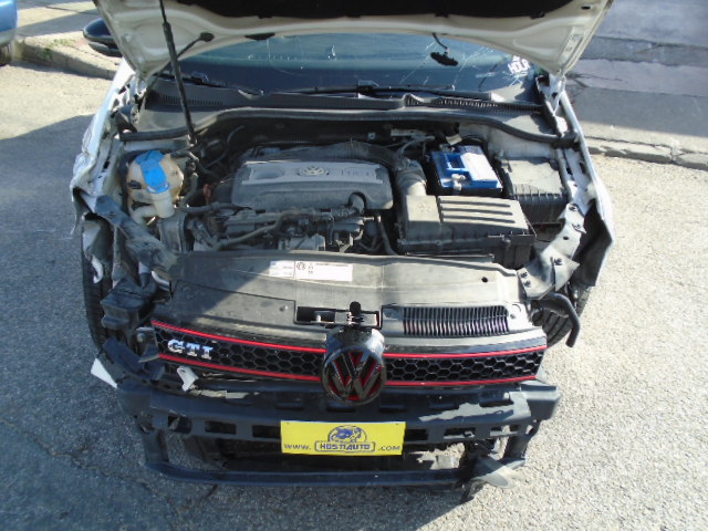 VOLKSWAGEN GOLF GTI 2.0 TFSI 210CV