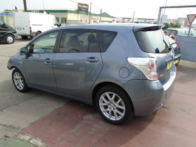 TOYOTA COROLLA VERSO 2.2 D4D 150CV 7 PLAZAS AUTOMATICO