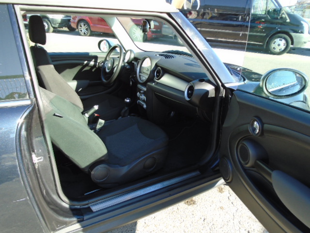 MINI COOPER 1.6 I 120CV