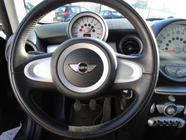 MINI COOPER 1.6 I 120CV