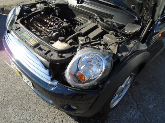 MINI COOPER 1.6 I 120CV