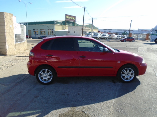 SEAT IBIZA 1.4 I 85CV