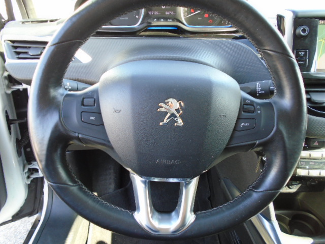 PEUGEOT 2008 1.6 HDI 115CV