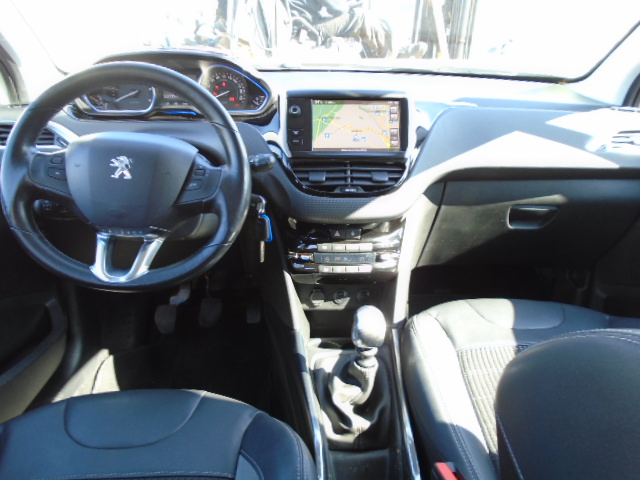 PEUGEOT 2008 1.6 HDI 115CV