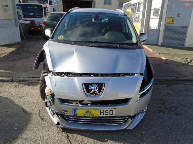 PEUGEOT 5008 1.6 HDI STYLE 115CV 7 PLAZAS