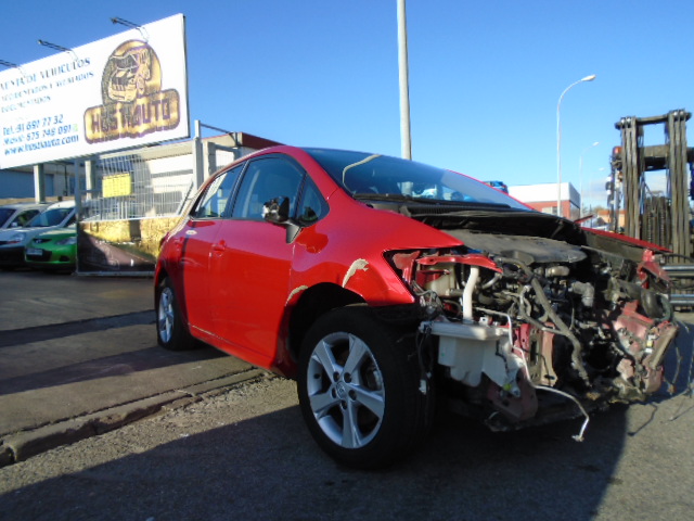 TOYOTA AURIS 2.0 D4D ACTIVE 127CV