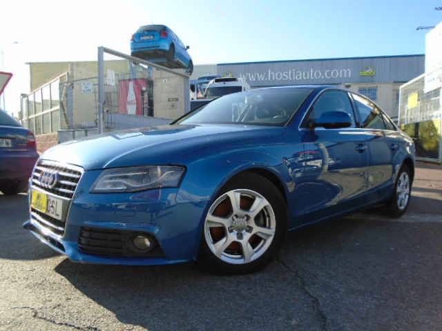 AUDI A4 2.0 TDI 136CV