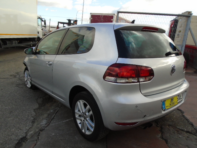 VOLKSWAGEN GOLF VI 2.0 TDI 140CV AUTOMATICO