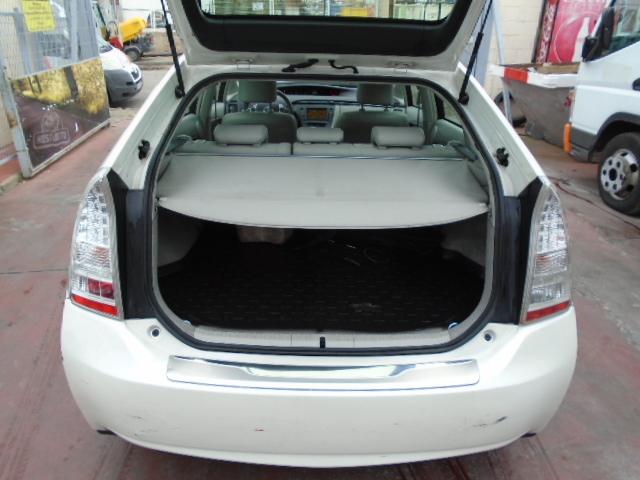 TOYOTA PRIUS HIBRID 1.8 EXECUTIVE 100CV