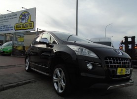 PEUGEOT 3008 SPORT 2.0 HDI 150CV PEUGEOT 3008 SPORT 2.0 HDI 150CV