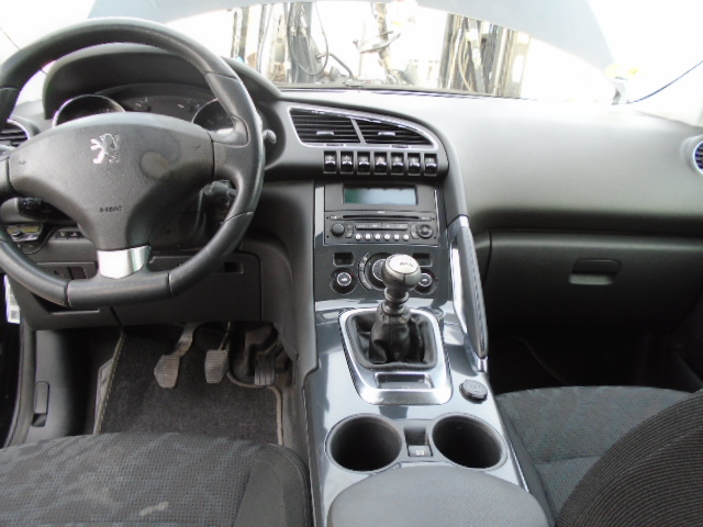 PEUGEOT 3008 SPORT 2.0 HDI 150CV