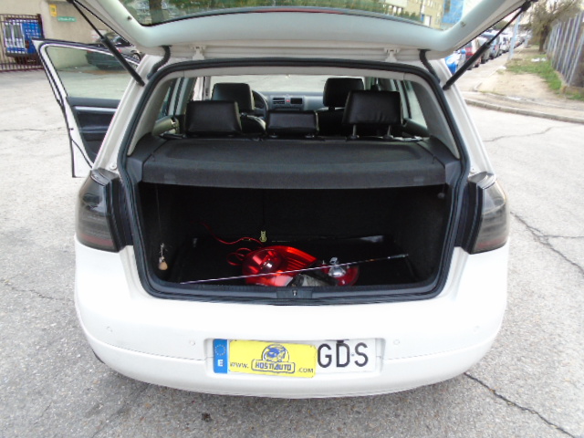 VOLKSWAGEN GOLF V 2.0 TDI 140CV