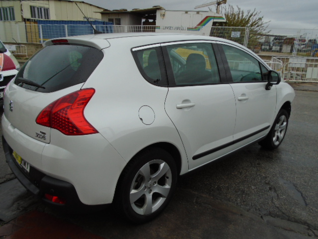 PEUGEOT 3008 1.6 HDI 112CV AUTOMATICO