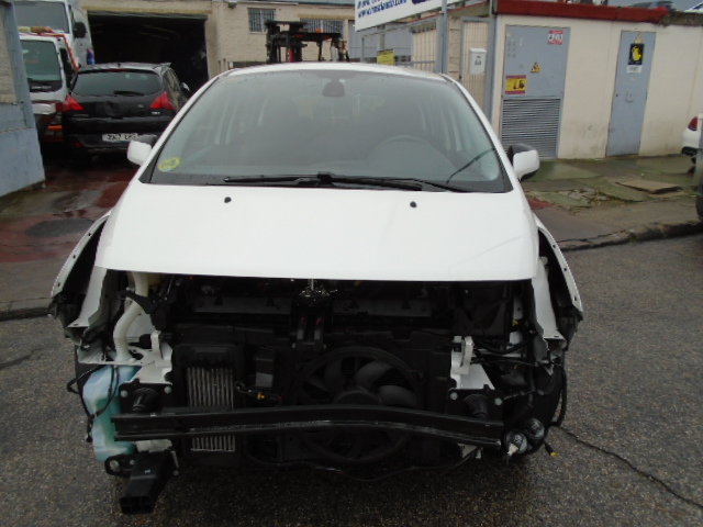 PEUGEOT 3008 1.6 HDI 112CV AUTOMATICO