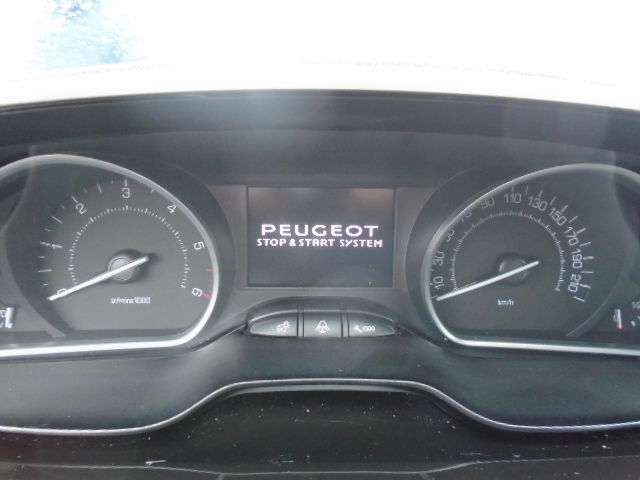 PEUGEOT 208 ALLURE 1.6 HDI 92CV