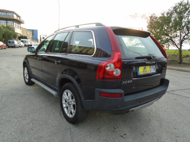 VOLVO XC 90 2.4 D 185CV AUTOMATICO