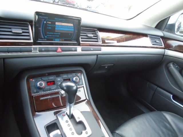 AUDI A8 QUATTRO 3.0 TDI 233CV AUTOMATICO