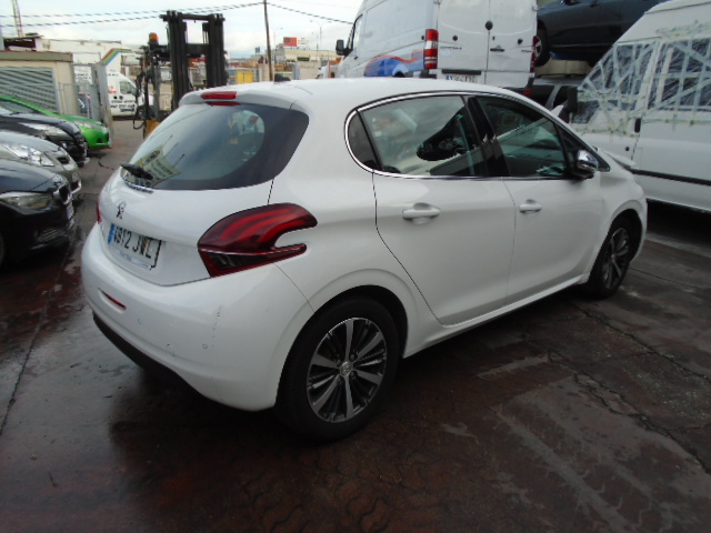 PEUGEOT 208 1.6 HDI 100CV