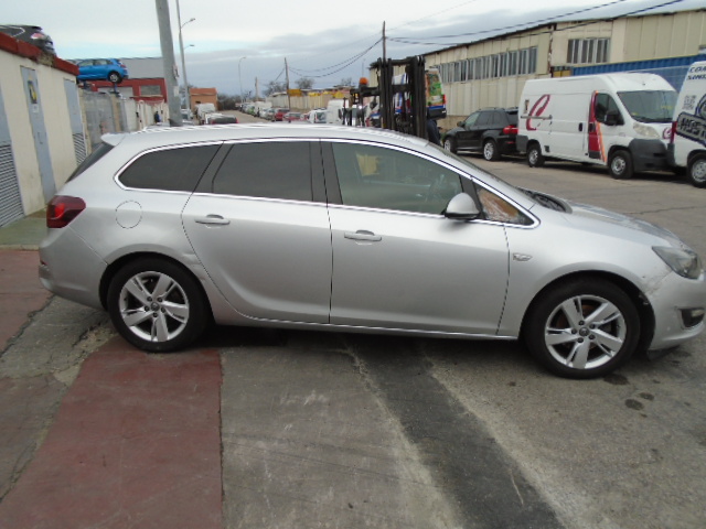 OPEL ASTRA SPORTS TOURER 1.7 CDTI 130CV