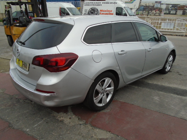 OPEL ASTRA SPORTS TOURER 1.7 CDTI 130CV