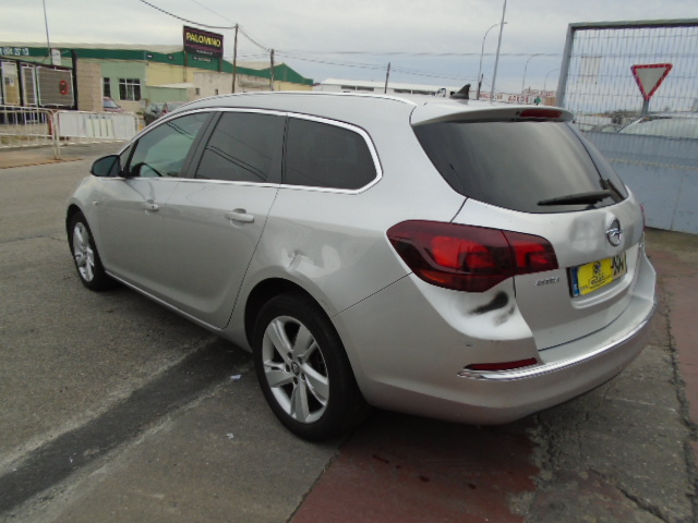 OPEL ASTRA SPORTS TOURER 1.7 CDTI 130CV