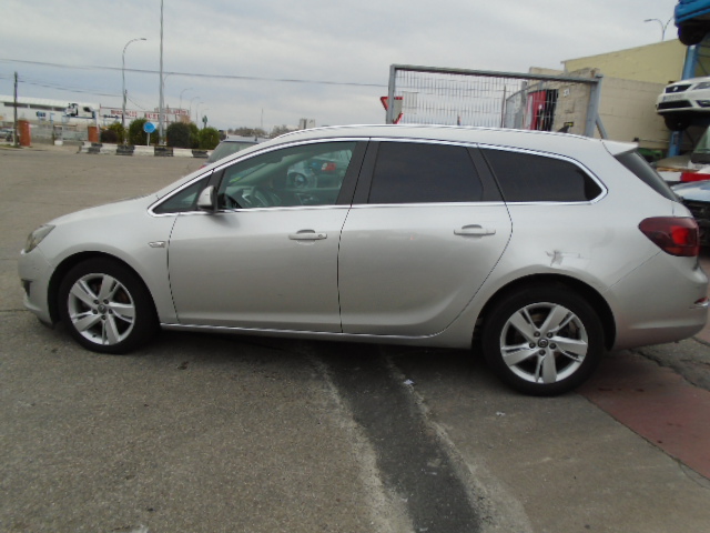 OPEL ASTRA SPORTS TOURER 1.7 CDTI 130CV