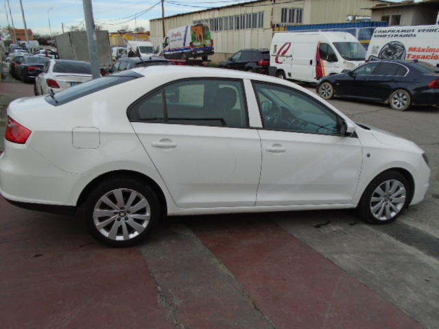 SEAT TOLEDO 1.6 TDI 105CV