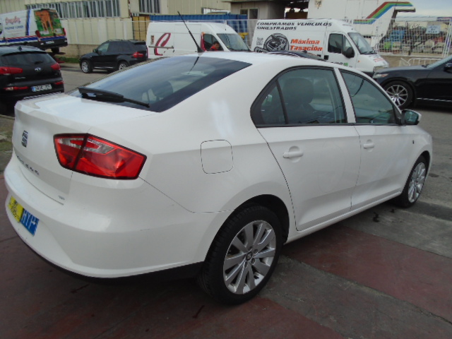 SEAT TOLEDO 1.6 TDI 105CV