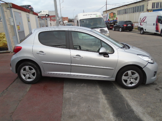 PEUGEOT 207 ACTIVE 1.4 VTI 95CV