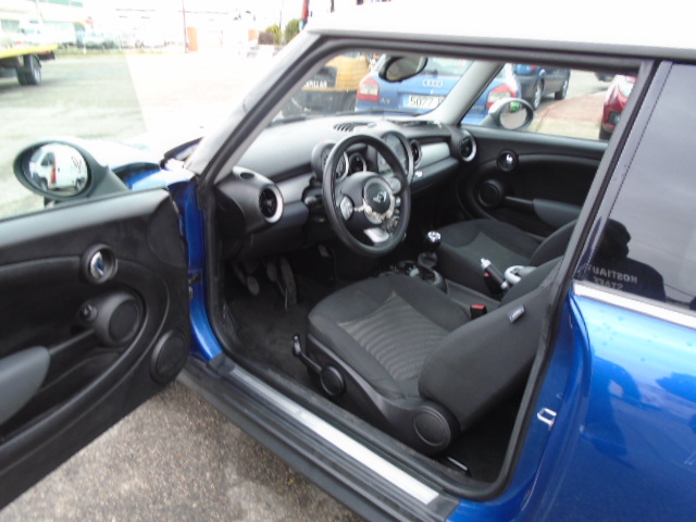 MINI COOPER 1.6 D 110CV