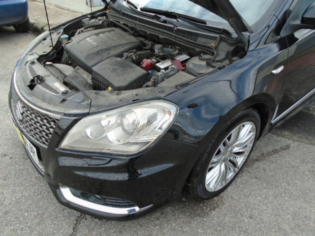 SUZUKI KIZASHI 2.4 INYECCION 180CV (GLP)