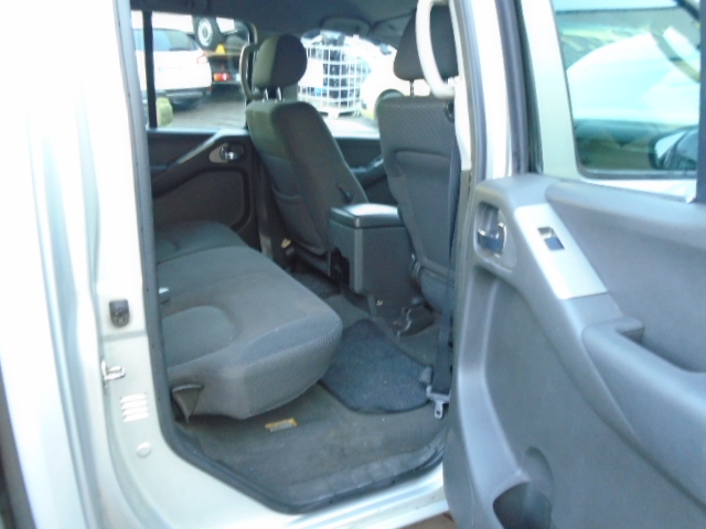 NISSAN NAVARA 2.5 DCI 171CV