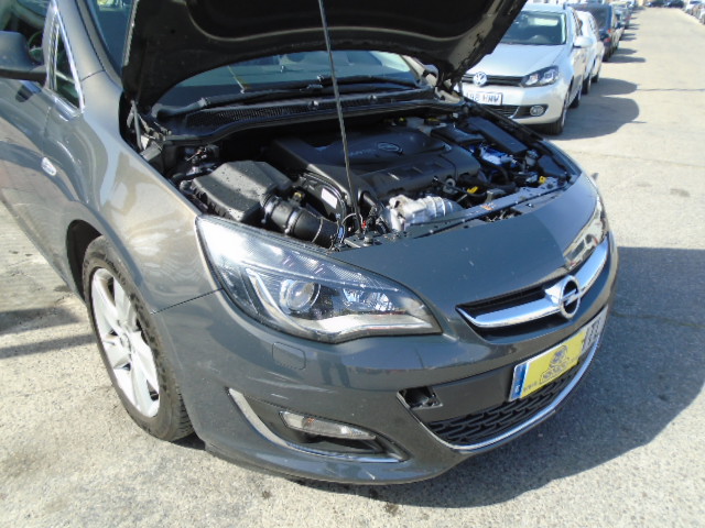 OPEL ASTRA SPORT TOURER 2.0 CDTI 165CV