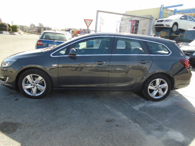 OPEL ASTRA SPORT TOURER 2.0 CDTI 165CV